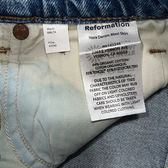 Reformation Nara Denim Maxi Skirt - Size 27 - Picture 5 of 5